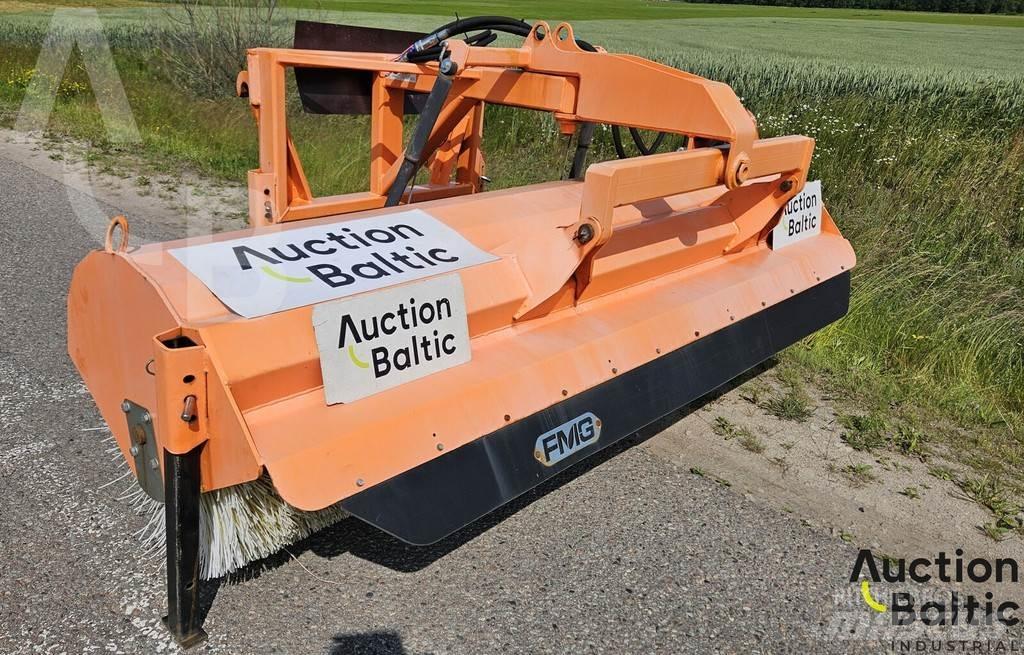 FMG AH240 Щітки
