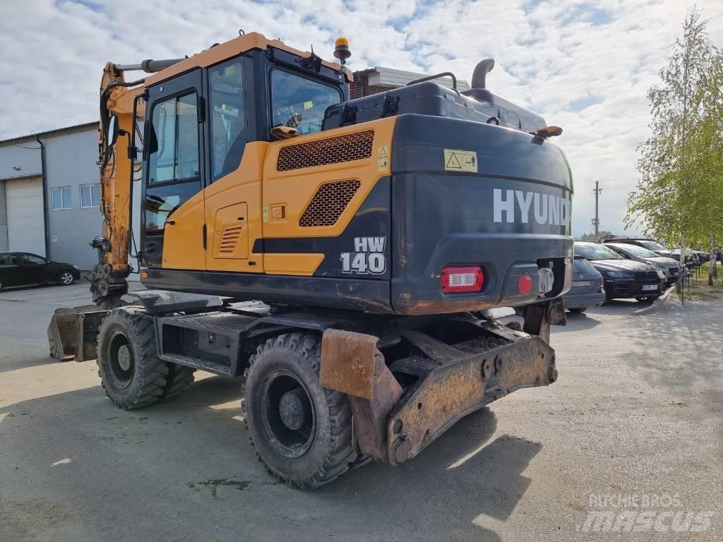 Hyundai HW 140 Колісні екскаватори