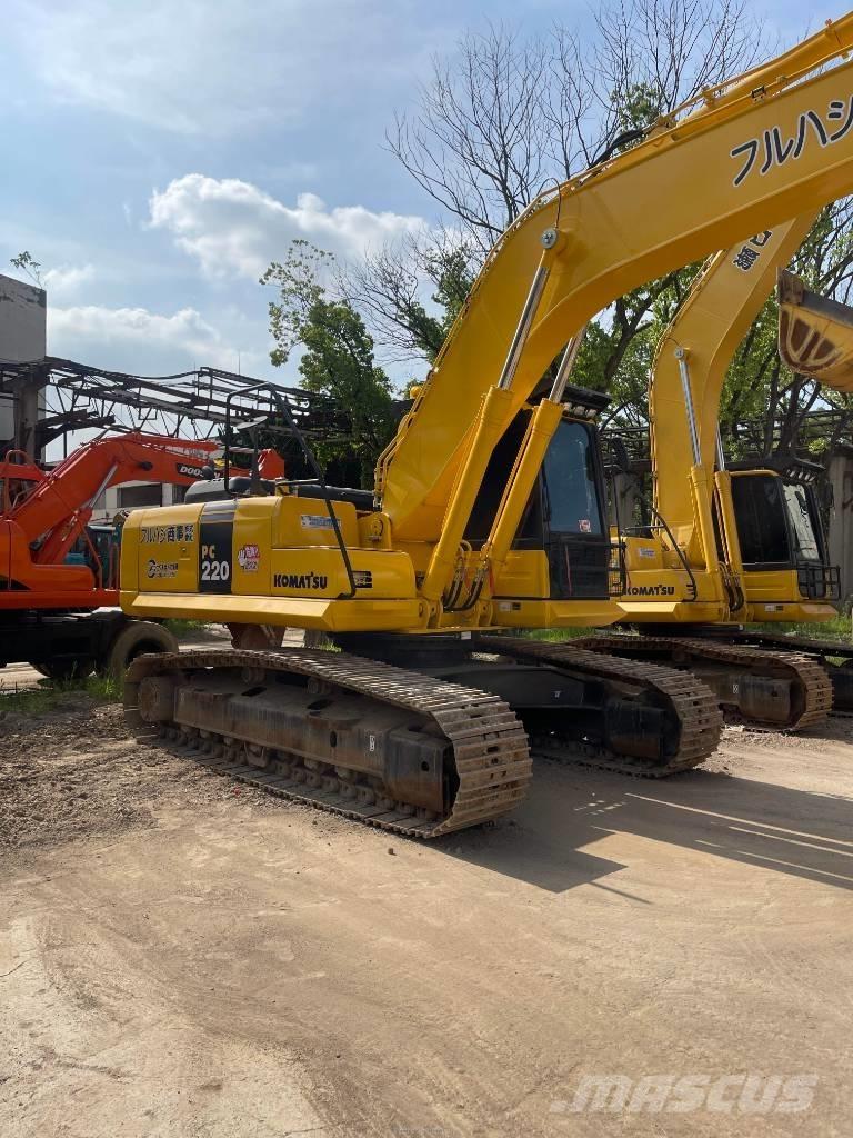 Komatsu pc220-8 Гусеничні екскаватори