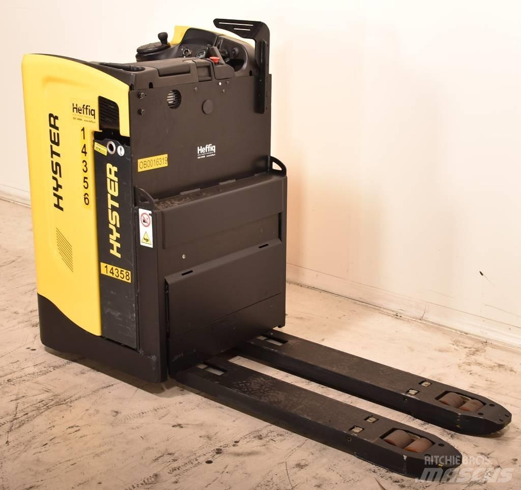 Hyster RP2.5N-24 Штабелери