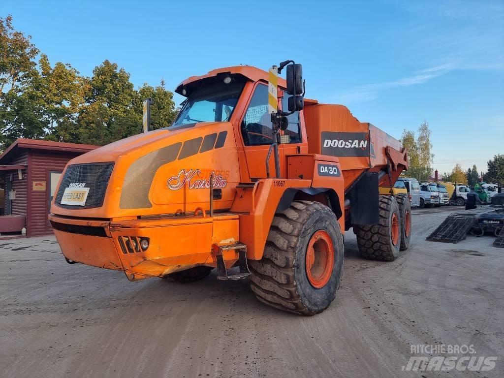 Doosan DA 30 Зчленовані самоскиди