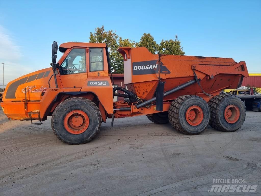 Doosan DA 30 Зчленовані самоскиди