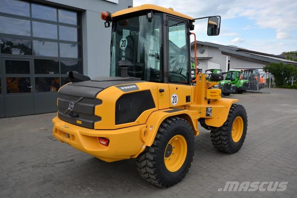 Volvo L 35 H Фронтальні навантажувачі
