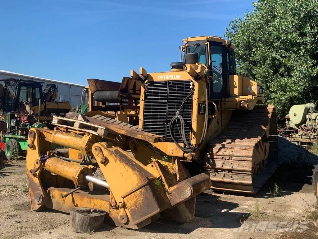 CAT D 8 L Гусеничні бульдозери