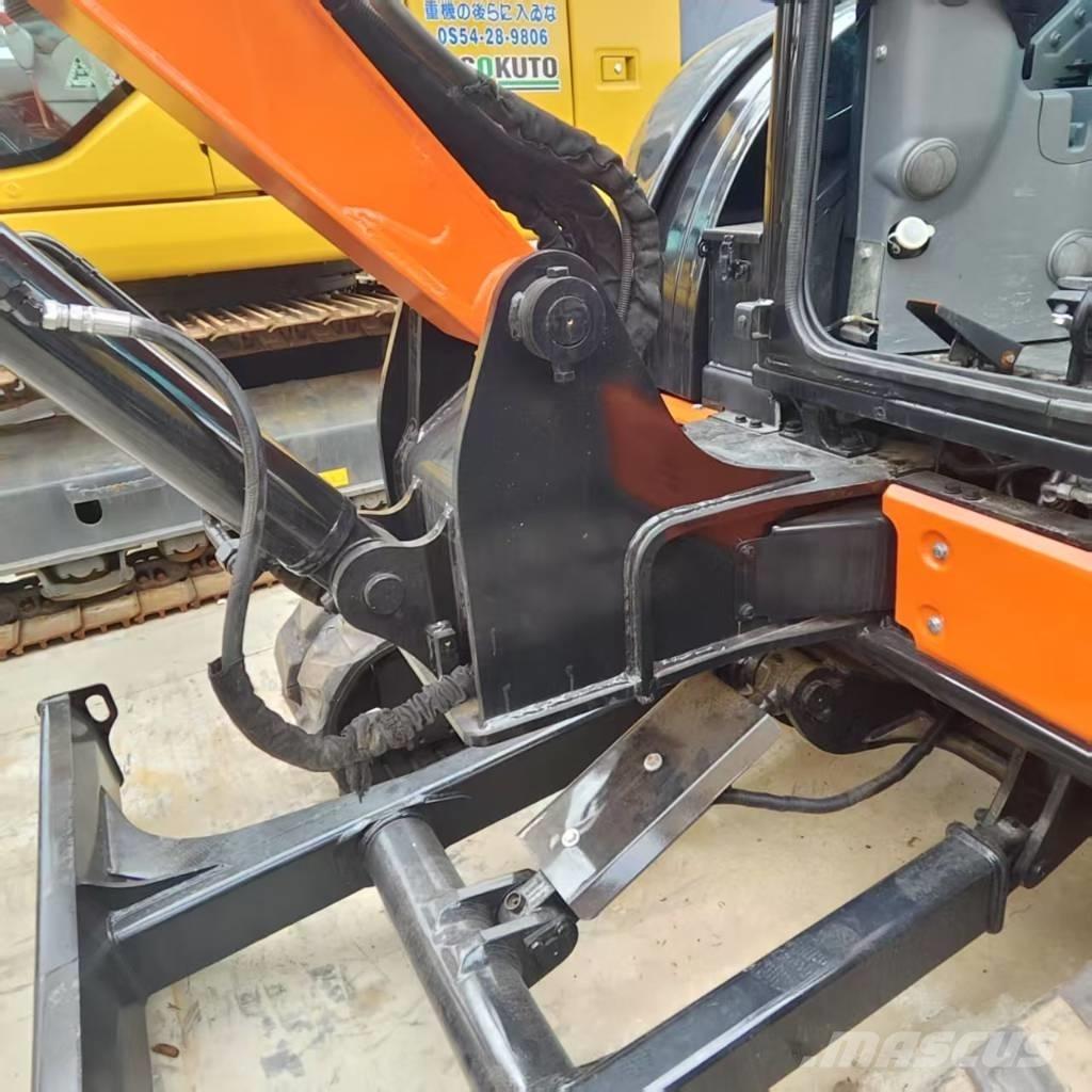 Hitachi ZX 55 UR Міні-екскаватори < 7т