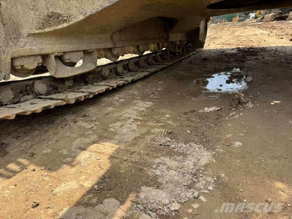 Sumitomo SH200 Гусеничні екскаватори