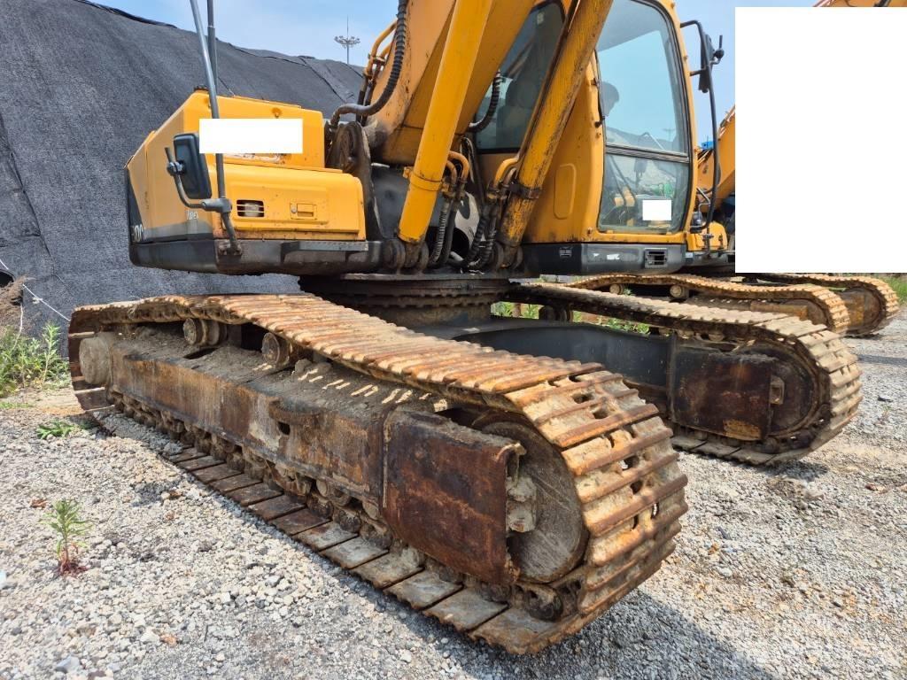 Hyundai Robex 300 LC Гусеничні екскаватори