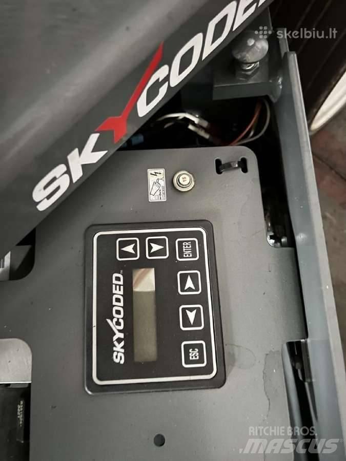 SkyJack SJ4732 Підйомники-ножиці
