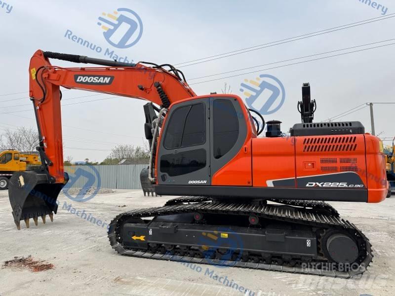 Doosan DX 225 LC-9C Гусеничні екскаватори