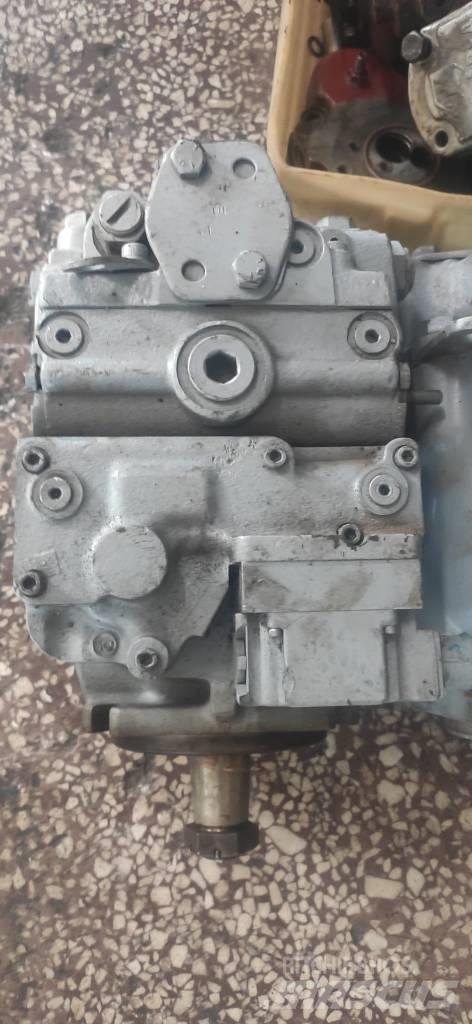 Sauer Danfoss 90R075 Гідравліка