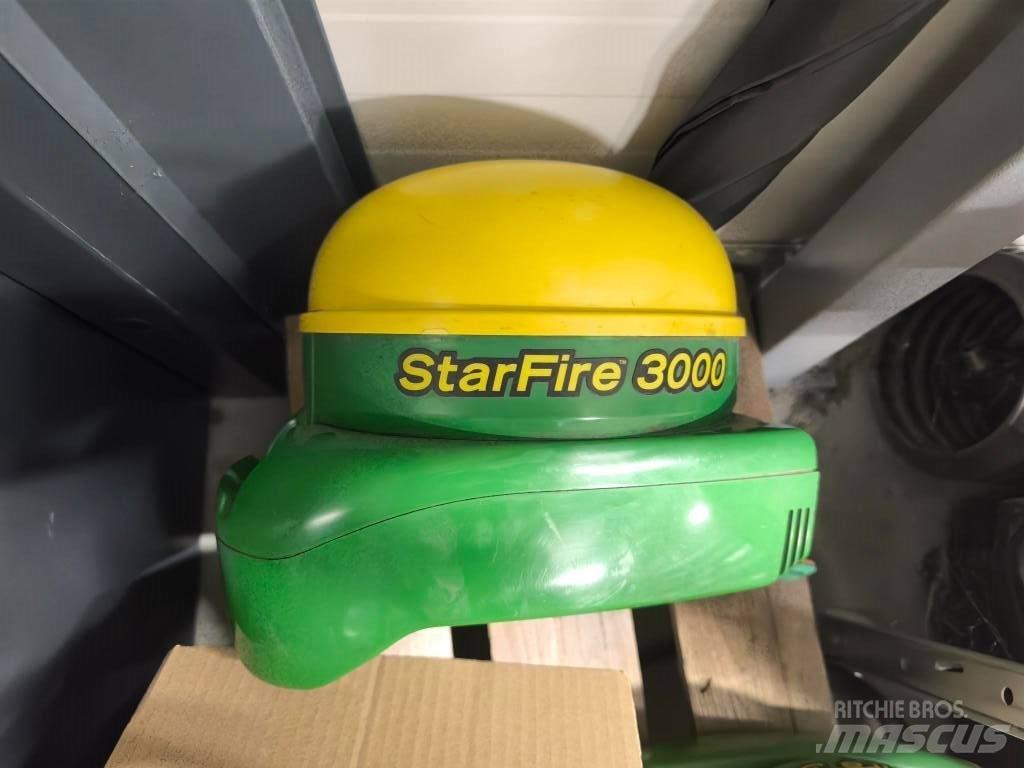 John Deere 6920 Трактори