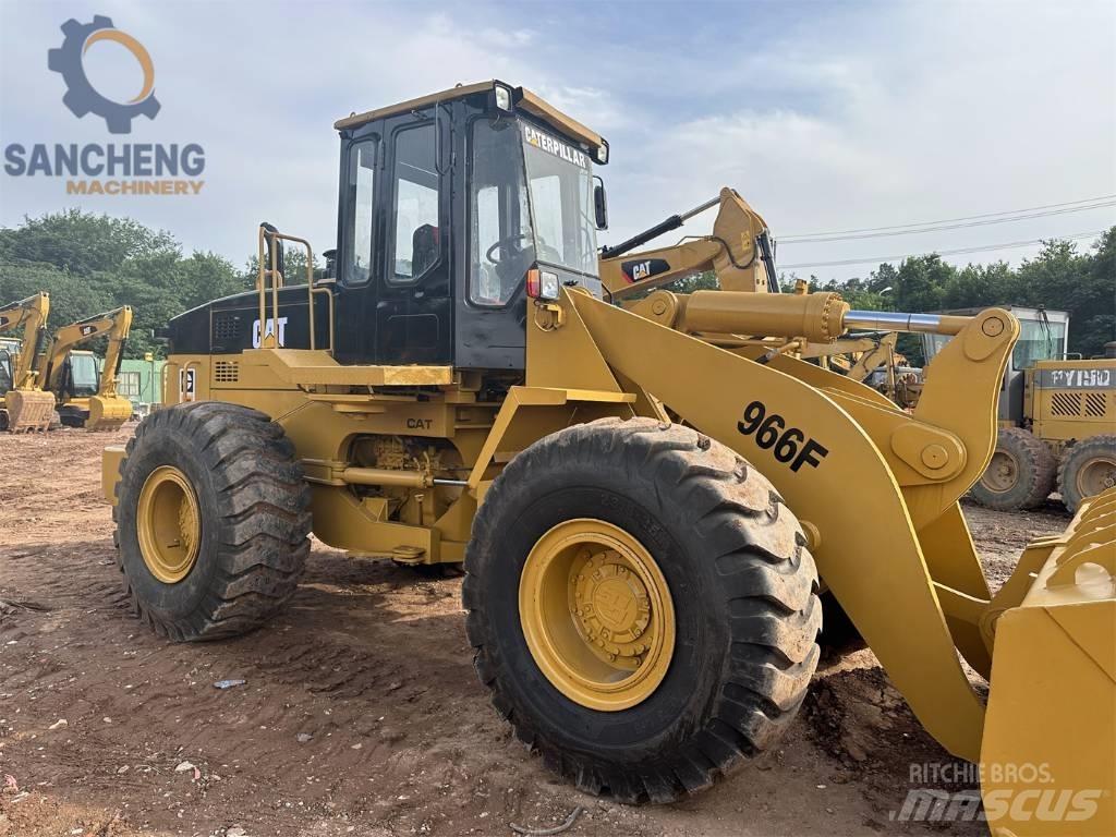 CAT 966 F Фронтальні навантажувачі