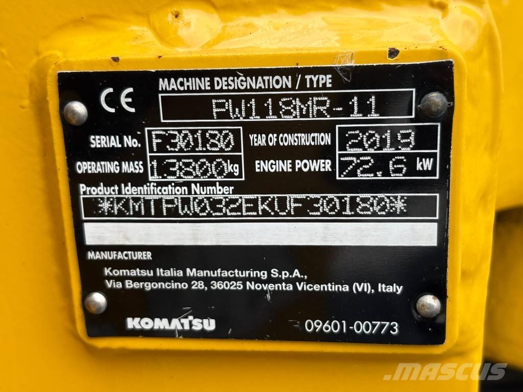 Komatsu PW118-11 Колісні екскаватори