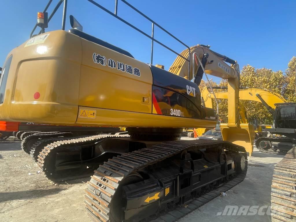 CAT 340D2L Гусеничні екскаватори