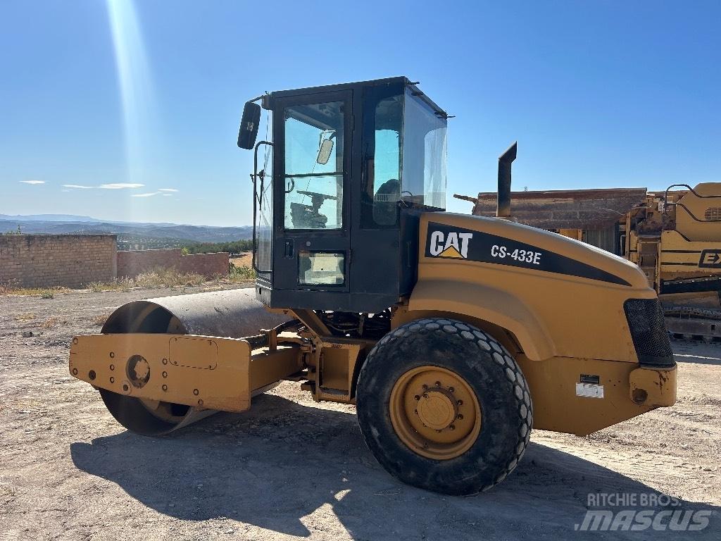 CAT CS 433 E Котки тротуарні