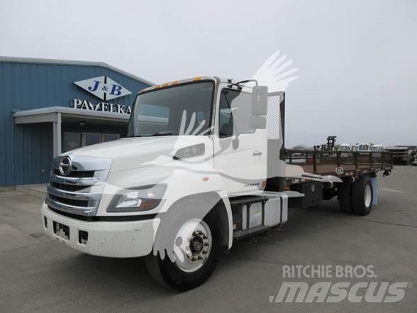Hino 268 Вантажівки-платформи/бокове розвантаження