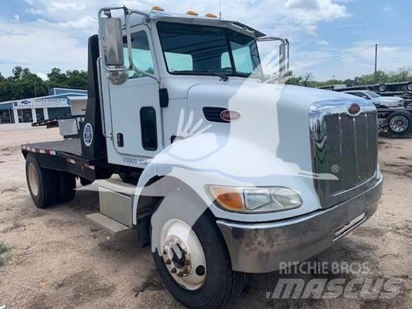 Peterbilt 335 Вантажівки-платформи/бокове розвантаження