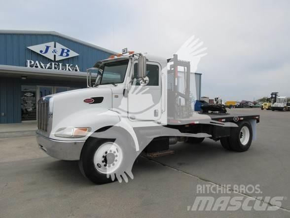 Peterbilt 337 Тягачі
