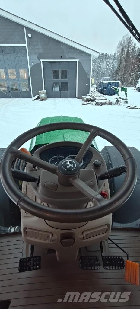 John Deere 6250 R Трактори