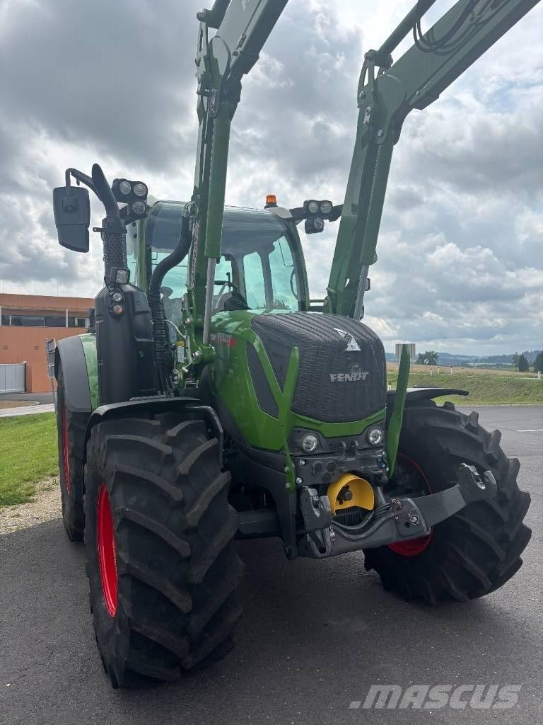 Fendt 311 Vario Трактори