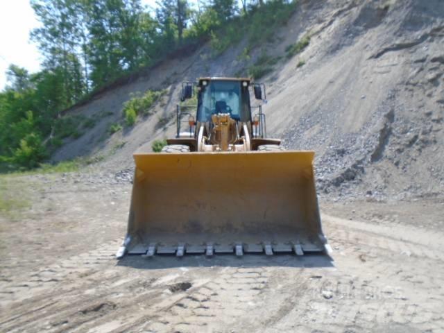 CAT 966 G Фронтальні навантажувачі