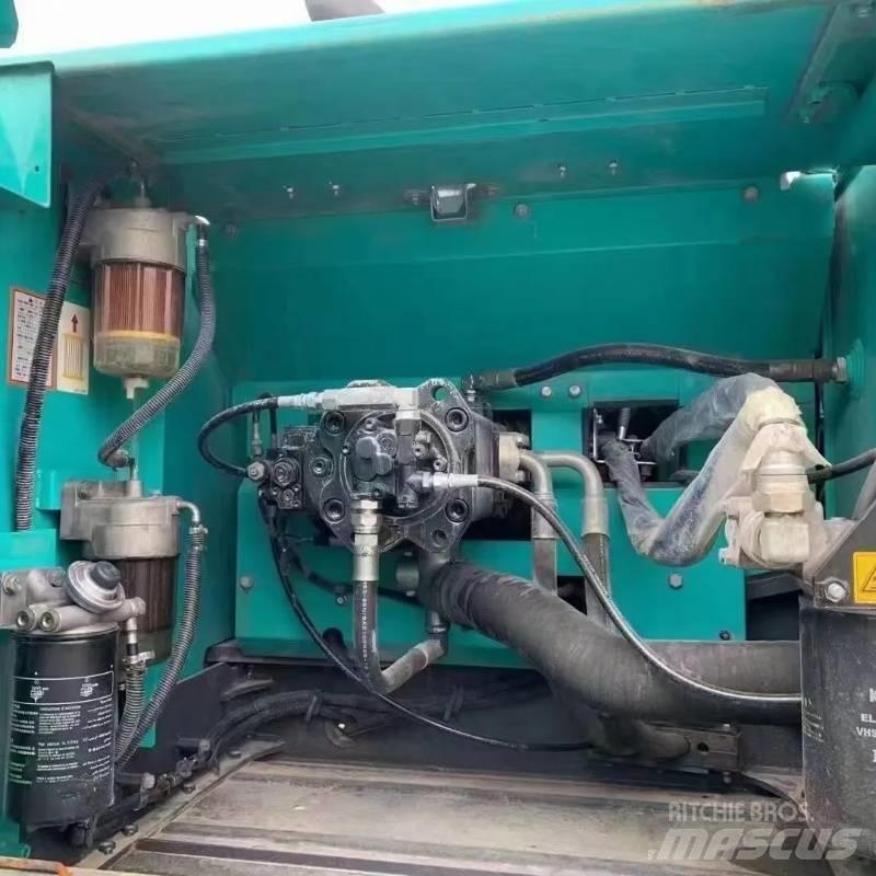 Kobelco SK 260 Гусеничні екскаватори