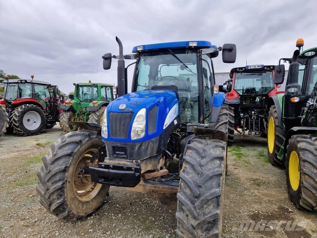 New Holland TSA 115 Трактори