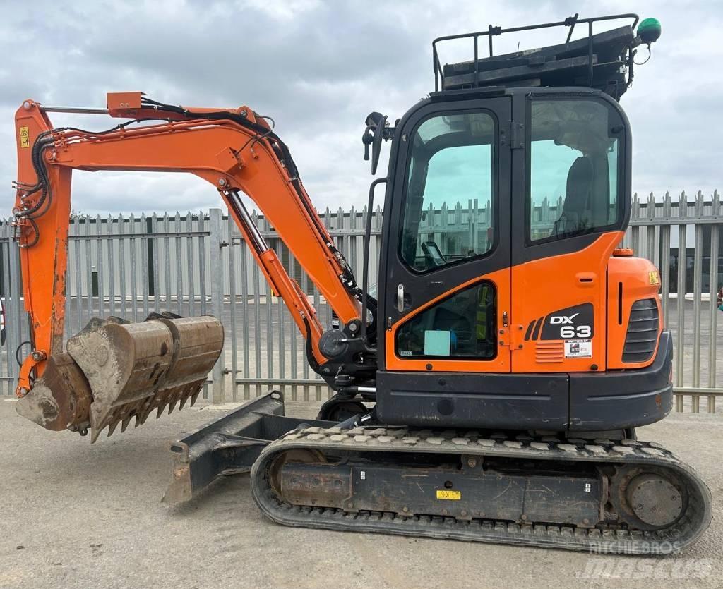 Doosan DX 63-3 Гусеничні екскаватори