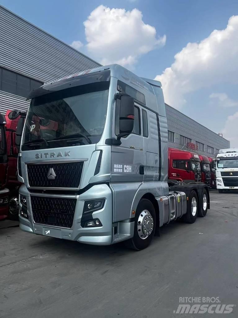 Sinotruk M1509 Тягачі