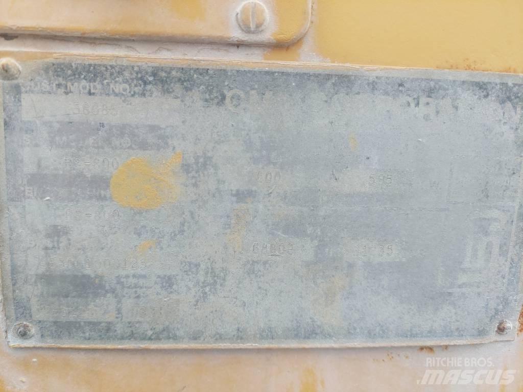 CMI RS-800 Ущільнювачі грунту