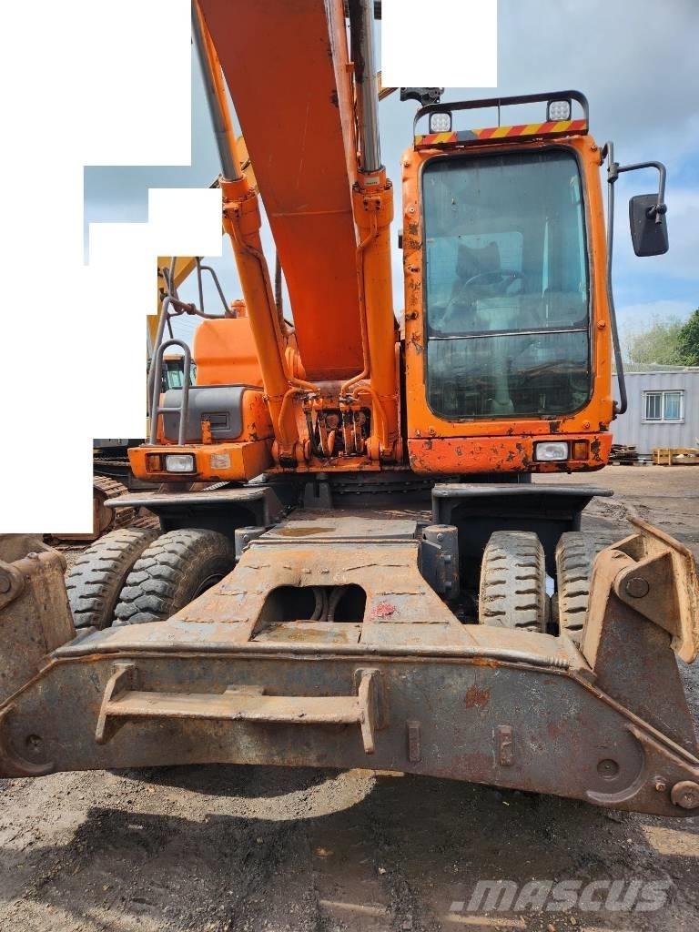 Doosan DX 210WA Колісні екскаватори