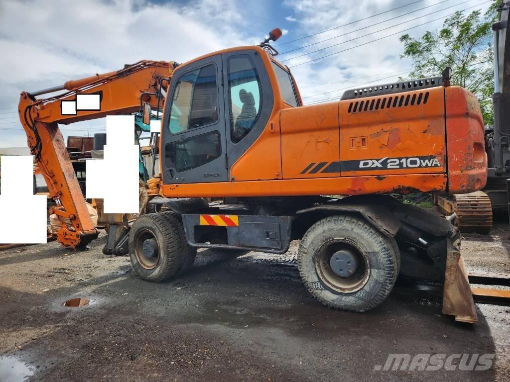 Doosan DX 210WA Колісні екскаватори