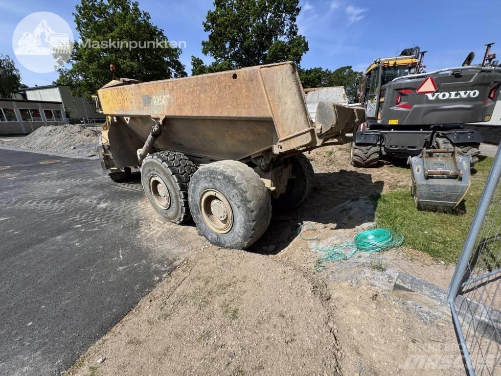 Volvo A 25 C Зчленовані самоскиди