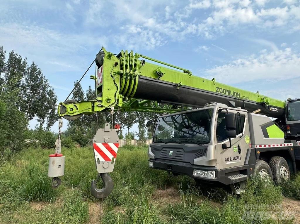 Zoomlion ZTC500A автокрани