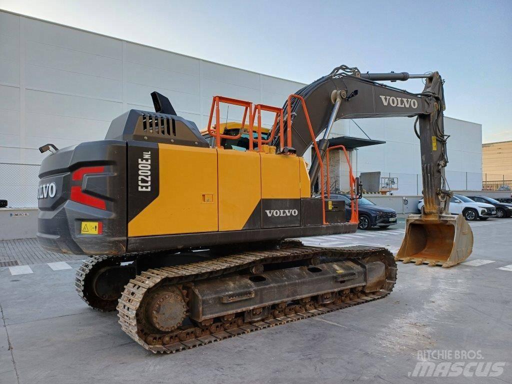 Volvo EC200E NL Гусеничні екскаватори