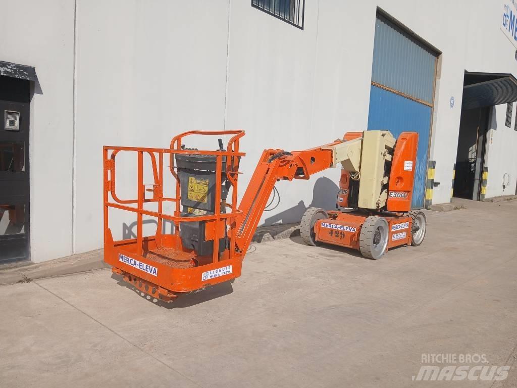 JLG E 300 AJ Колінчаті підйомники