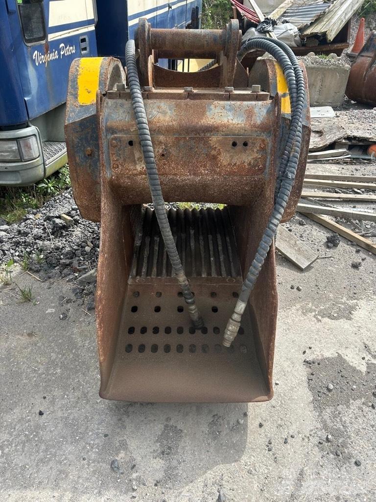 MB Crusher BF 60.1 Дробильні ковші