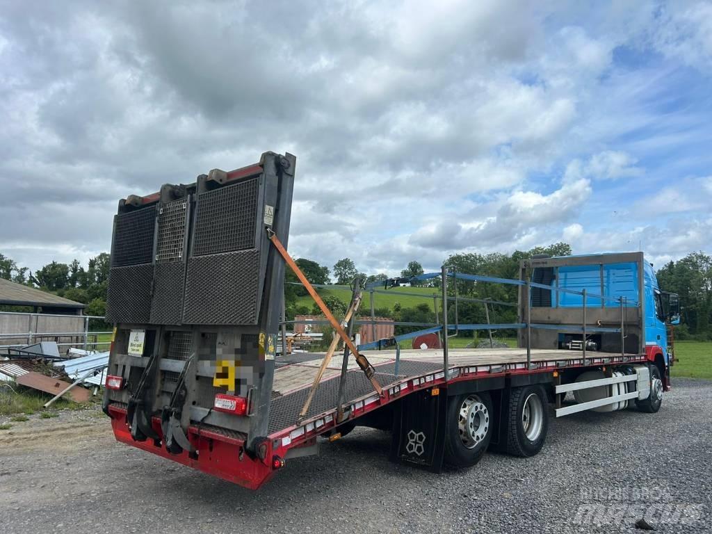 Volvo FM 11 330 Бортові вантажівки