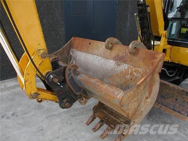 CAT 305.5 Міні-екскаватори < 7т