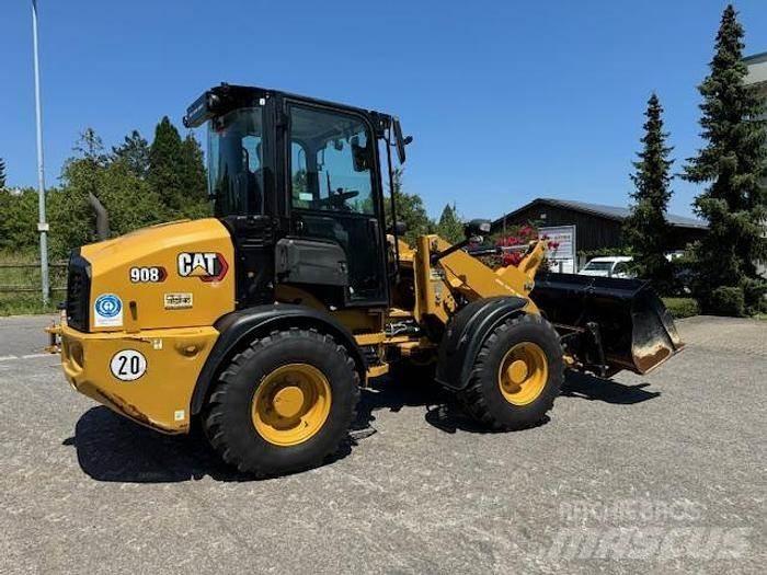 CAT 908 Фронтальні навантажувачі