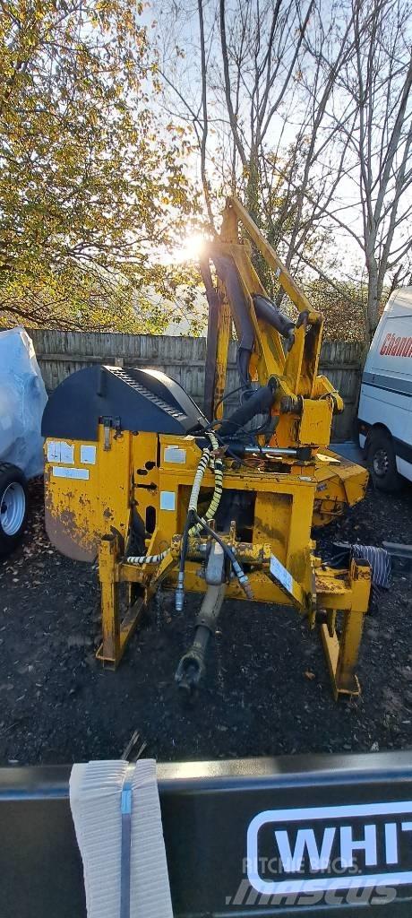 McConnel PA55 Кущорізи