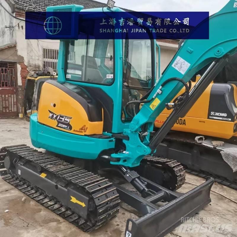 Kubota KX 135 Гусеничні екскаватори