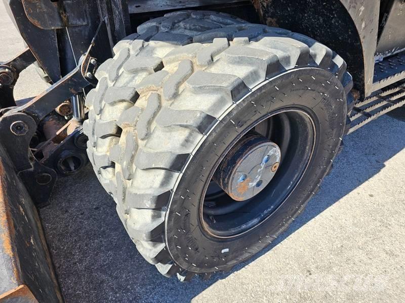 Hitachi ZX 145 W-3 Колісні екскаватори