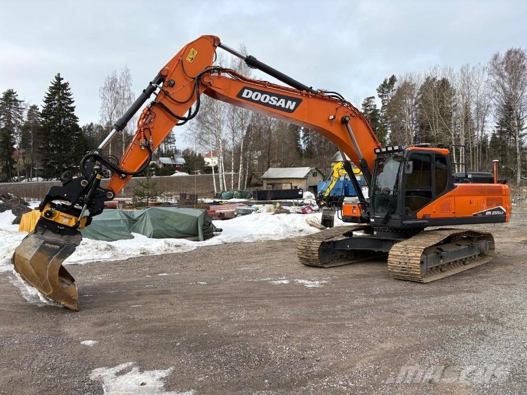 Doosan DX 255 LC-7 Гусеничні екскаватори