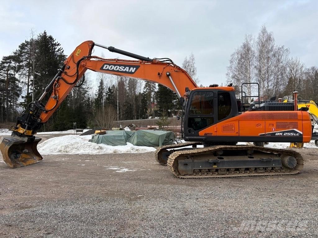 Doosan DX 255 LC-7 Гусеничні екскаватори
