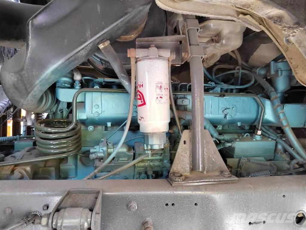 Howo 375 8x4 Самоскиди