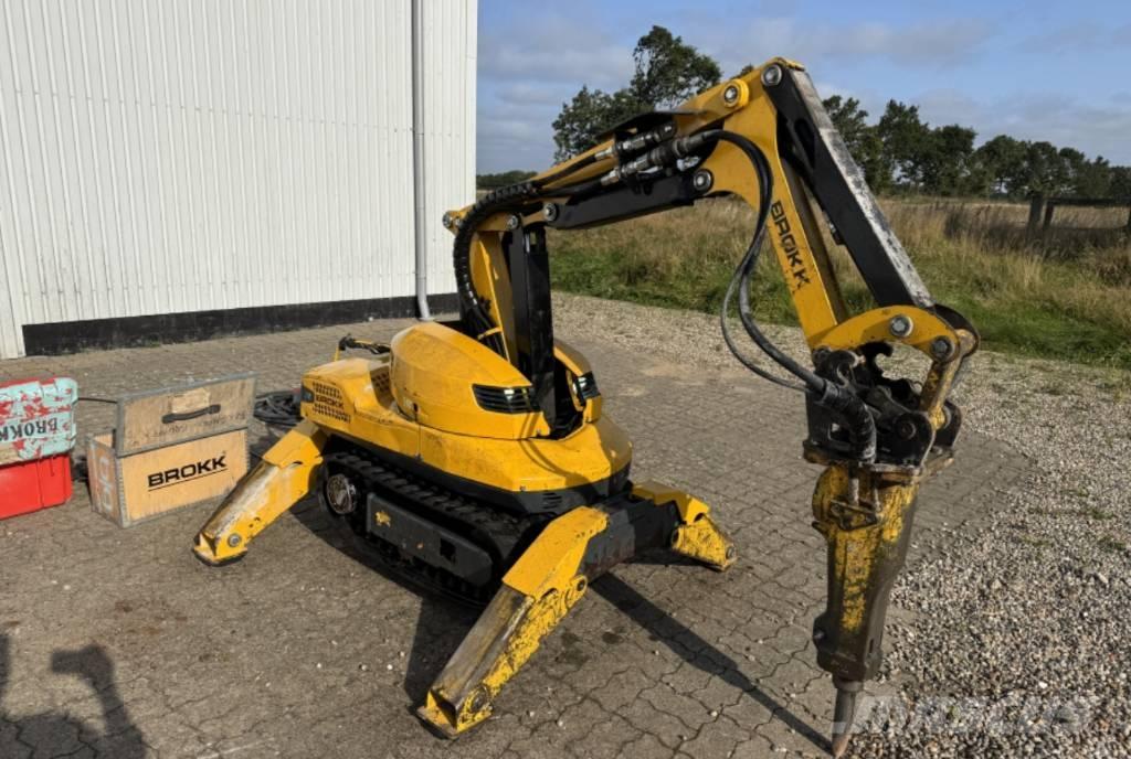 Brokk 110 Екскаватори для знесення споруд