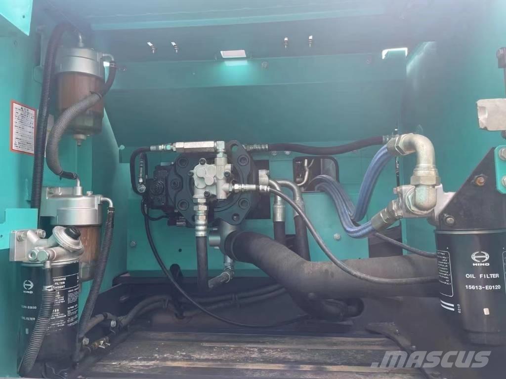 Kobelco 260 Гусеничні екскаватори