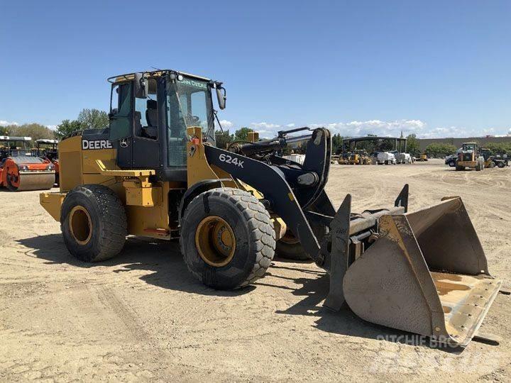 John Deere 624KII Фронтальні навантажувачі