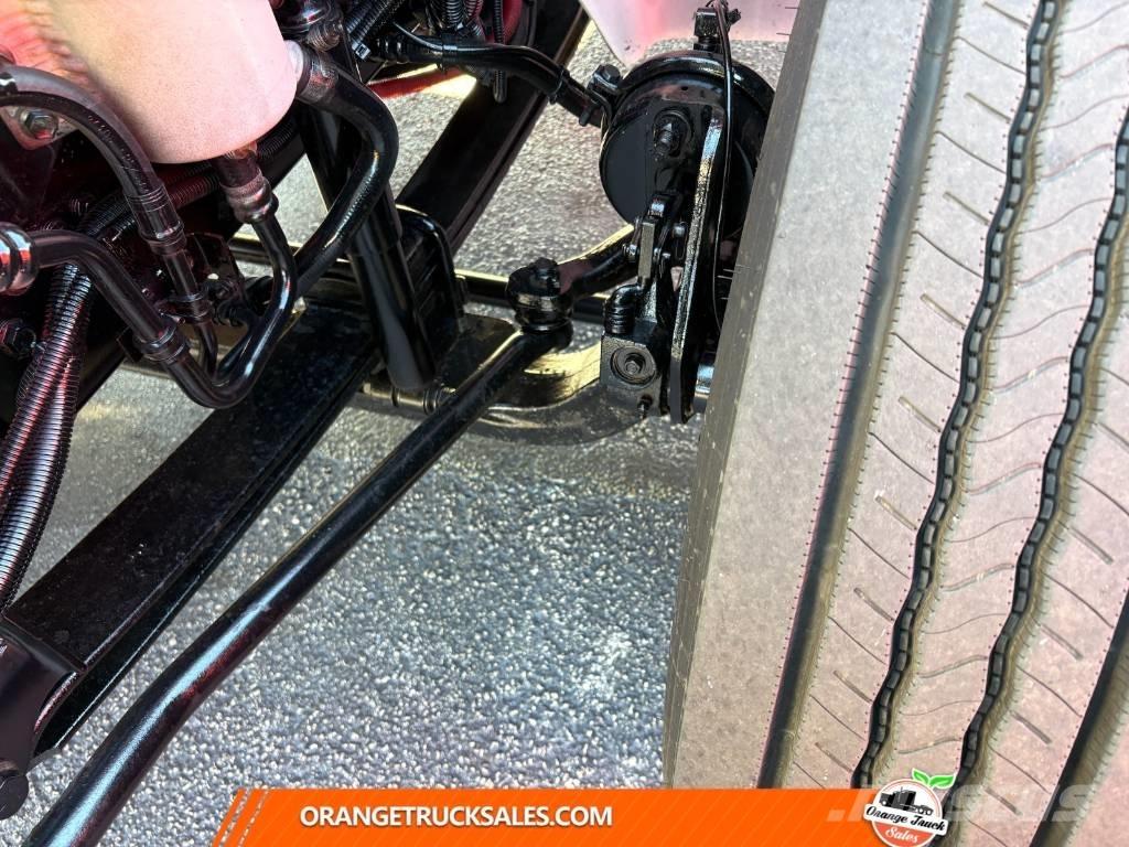 International 4300 Фургони